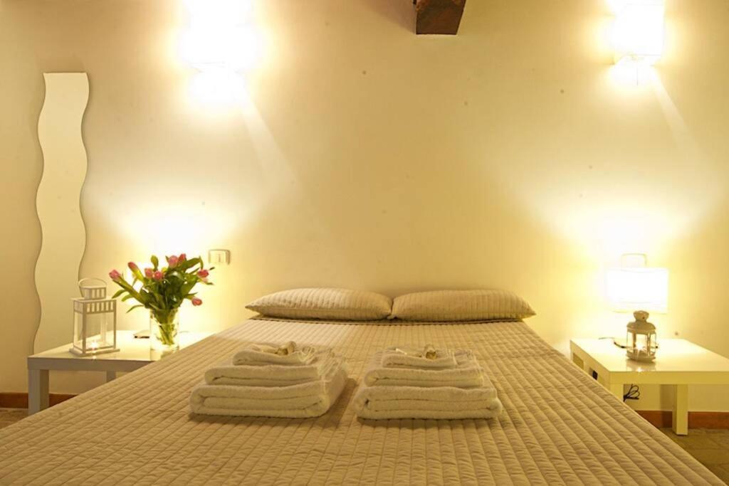 Campo De Fiori - 2 Apartment *