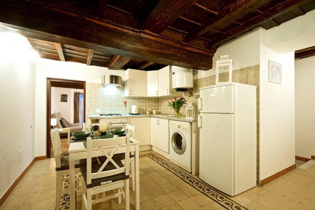 Apartamento Campo Dé Fiori - 2 Roma