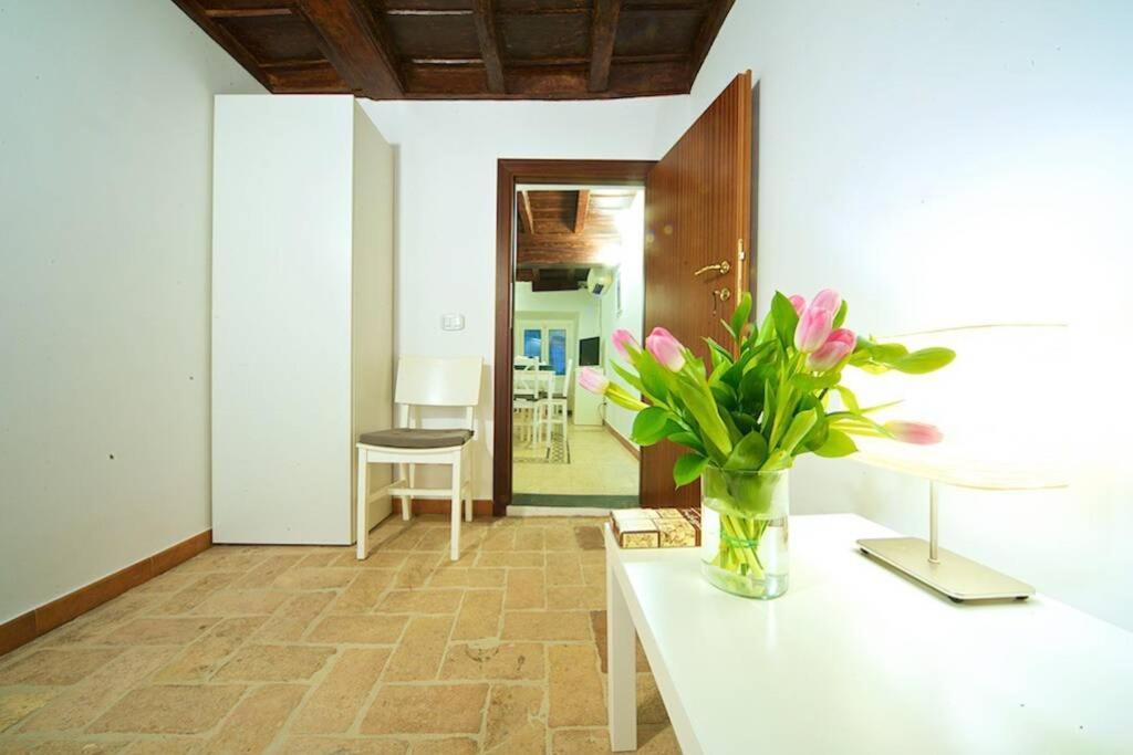 Campo Dé Fiori - 2 Apartamento *
