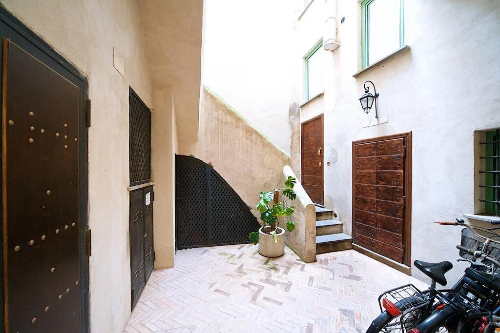 Campo Dé Fiori - 2 Apartamento *
